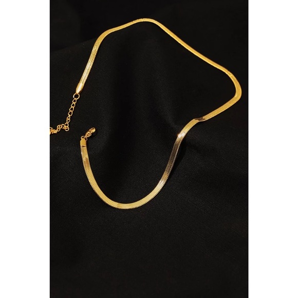π18K gold plated flat snake chain - Picture 4 of 8